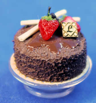 (image for) Chocolate cake topped with strawberries