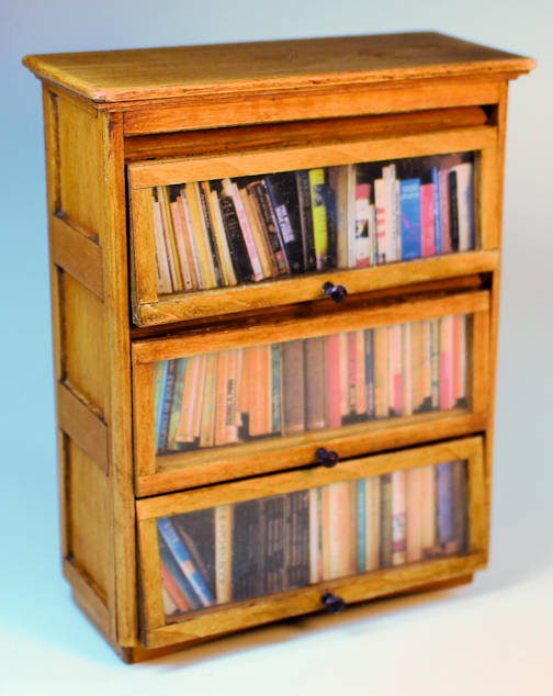 (image for) Classic bookcase
