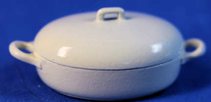 (image for) Oval casserole - smooth lid- off white