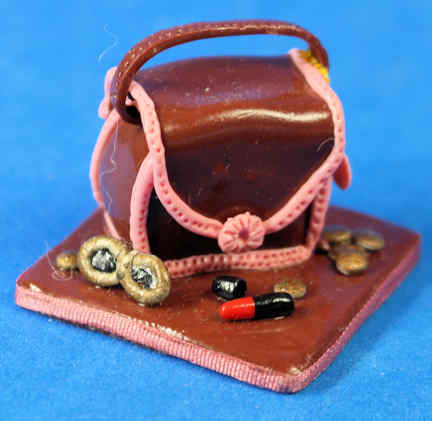 Chocolate purse and accessories (image for) Chocolate purse and accessories