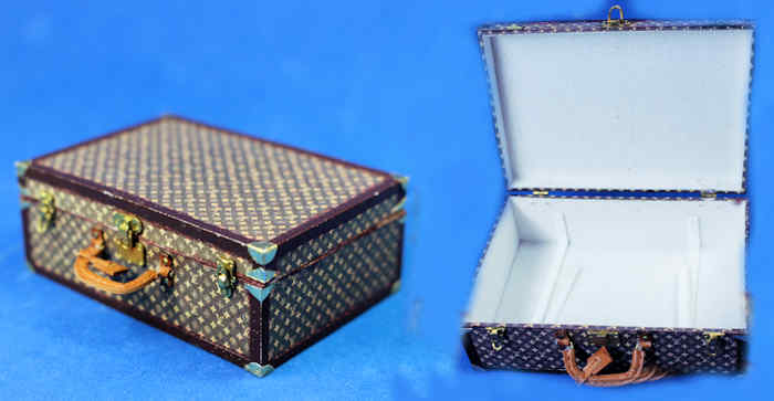 Designer suitcase #b (image for) Designer suitcase #b