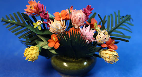(image for) Ranunculus in an Alex Meiklejohn pot