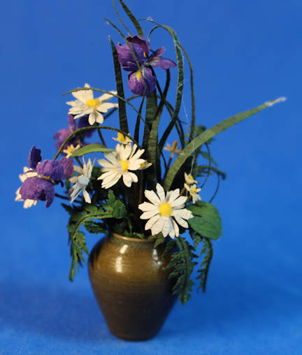 (image for) Flower arrangement in a Carol Mann pot