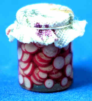 (image for) Jar of sliced radishes
