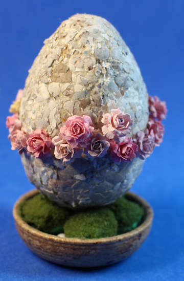 (image for) Topiary in a Carol Mann pot