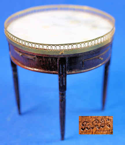 (image for) Table by Herbillion