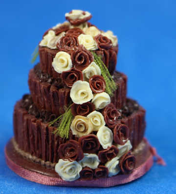 (image for) Tiered chcoloate cake with roses by Linda Cummings