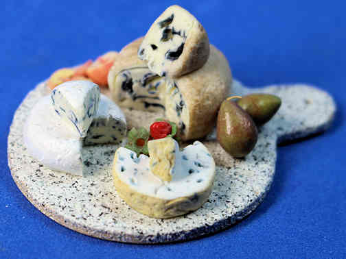 (image for) Cheese and fruit board