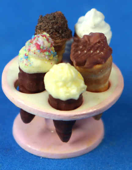 Ice cream cones display (image for) Ice cream cones display