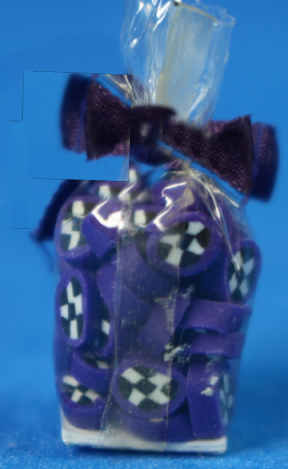 Package of candy (image for) Package of candy