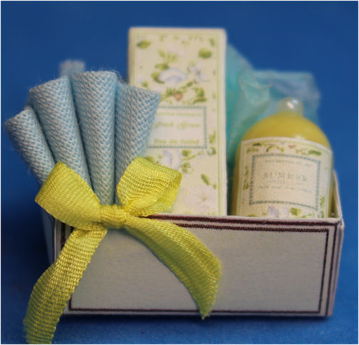 Bath set - yellow ribbon - Click Image to Close