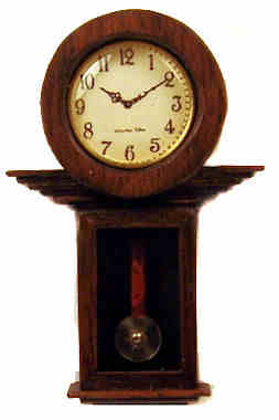 Regulator clock - round