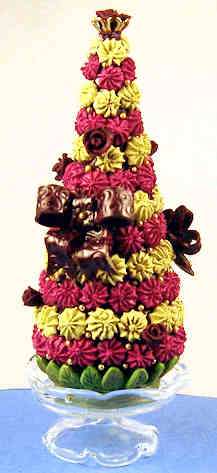 (image for) Profiterole Christmas centerpiece