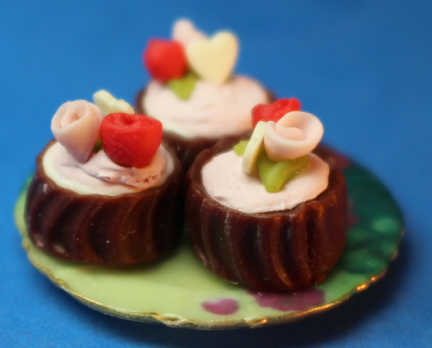 Valentine cupcakes - Click Image to Close