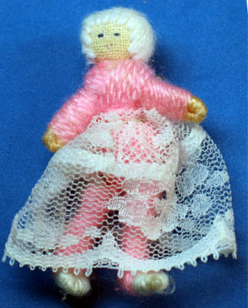 (image for) Yarn doll