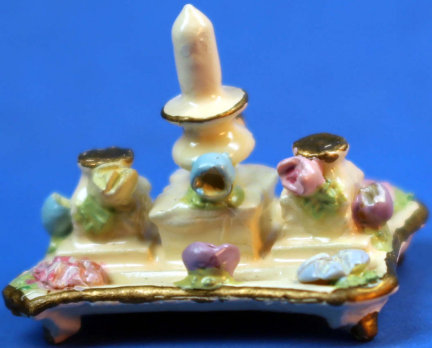 (image for) Vanity/desk ornament