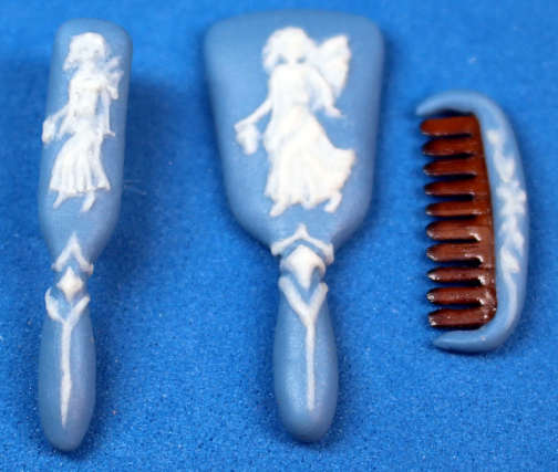 (image for) Dresser set - wedgewood style