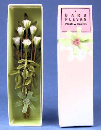 (image for) Box of roses - white