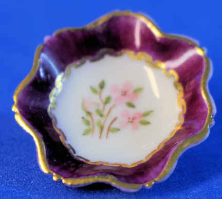 (image for) Decorative dish by Jo Parker