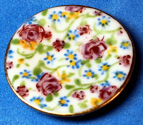 Decorative plate by Ina