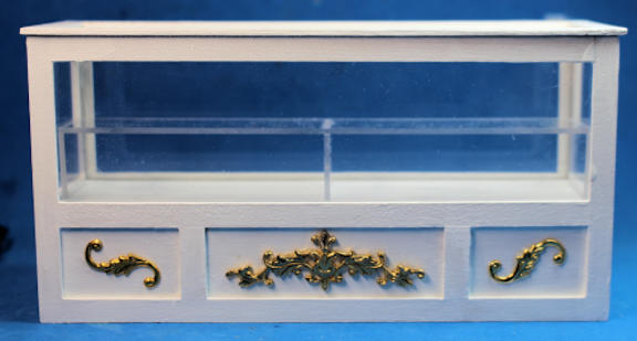 (image for) Fancy shop counter