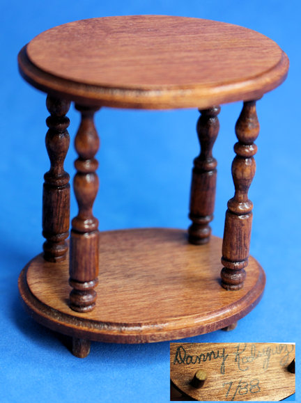 (image for) Occasional table