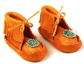 (image for) Beaded moccasins