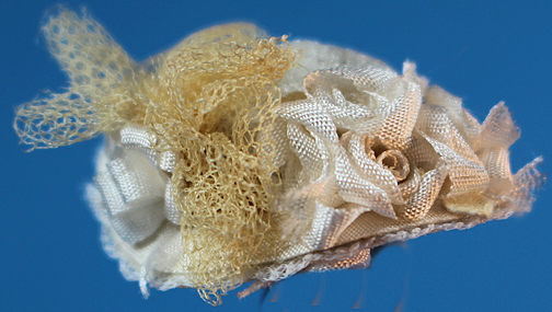 (image for) Hat - white - yellow trim