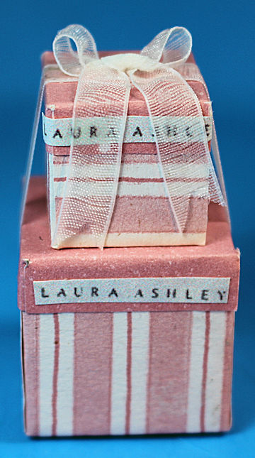 (image for) Clothing boxes - designer - stacked - lady's