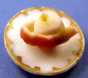 (image for) Peeled apple