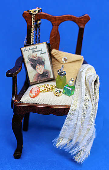 (image for) Lady's chair - going out for the evening