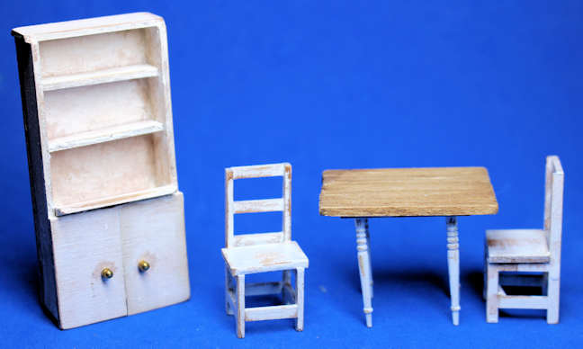 (image for) Kitchen set - distressed white - 1/2 scale