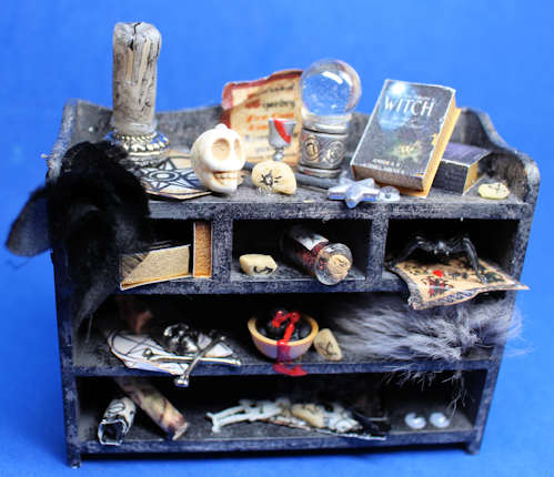 (image for) Witch's cabinet