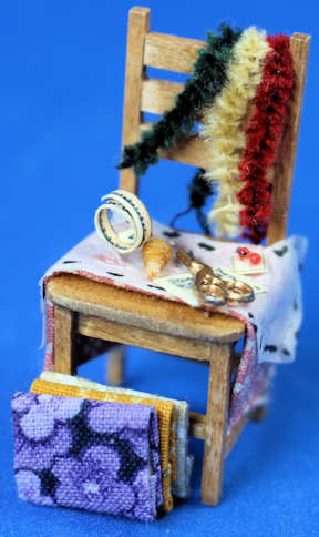 (image for) Sewing/seamstress chair - 1/2 scale