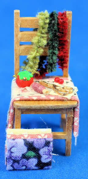 (image for) Sewing/seamstress chair - 1/2 scale