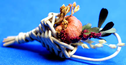 (image for) Cornucopia table decoration