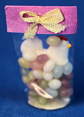 (image for) Chicken and jelly bean Easter package