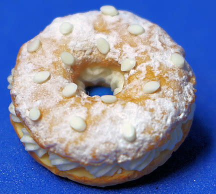 Cake - cream filled (image for) Cake - cream filled