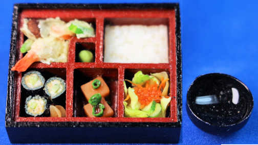 (image for) Sushi with sauce