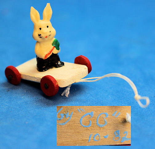(image for) Pull toy - bunny