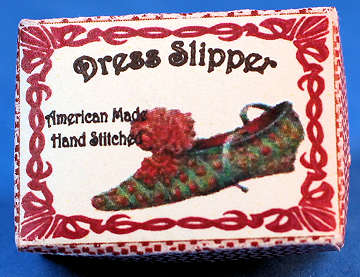 (image for) Holiday slippers box