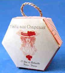Hat box - Halle au Chapeaux - Click Image to Close