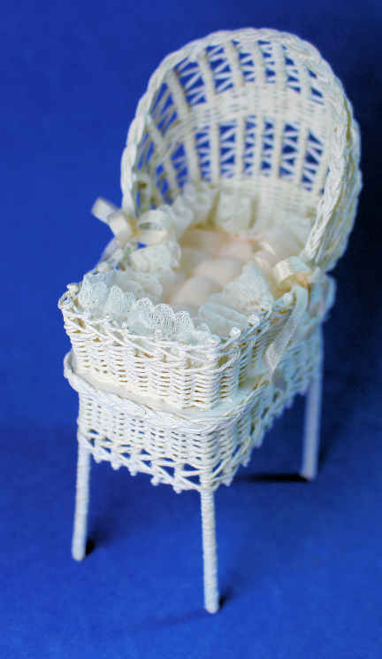 Bassinet - pale pink trim (image for) Bassinet - pale pink trim
